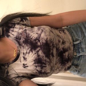 brandy melville black tie dye crop top